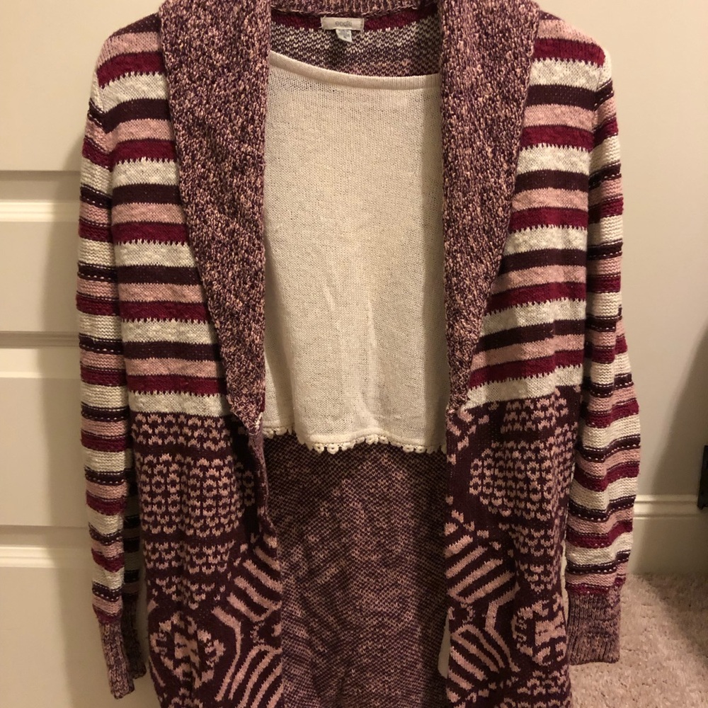 Ecoté Sweater - Picture 4 of 4